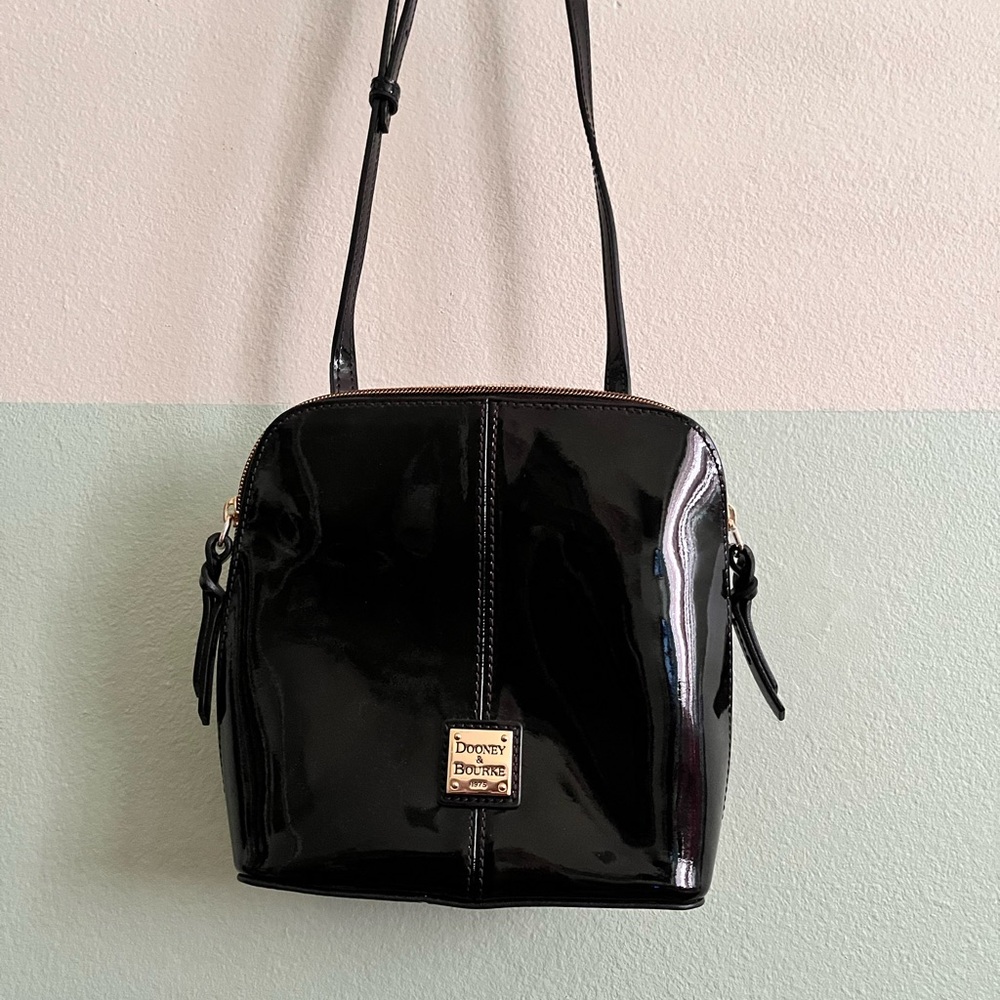 Dooney & Bourke Black Crossbody Bag with Glossy Finish patent leather EUC